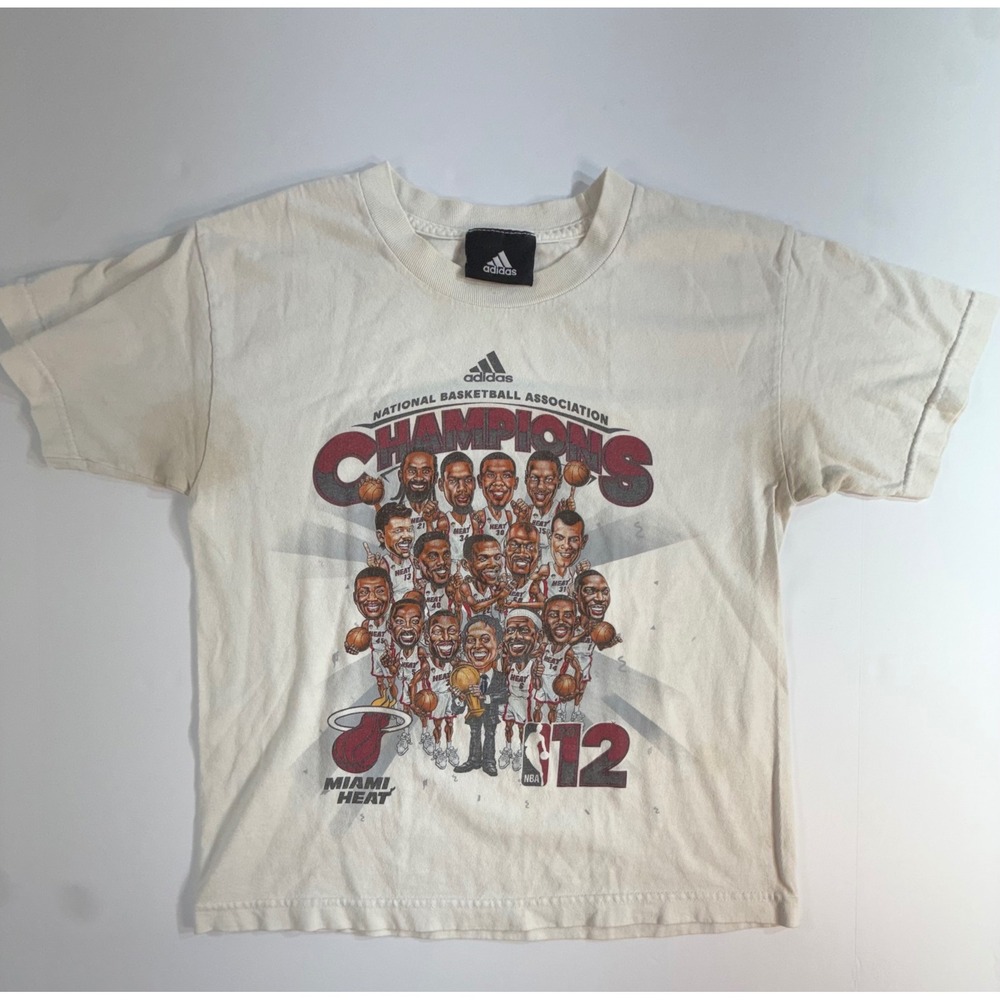 Adidas Kids Miami Heat 2012 NBA Champions Caricature Graphic T-Shirt White M